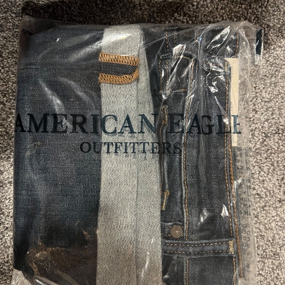 NWT American Eagle Next Level Stretch Midi Shorts - Picture 8 of 8